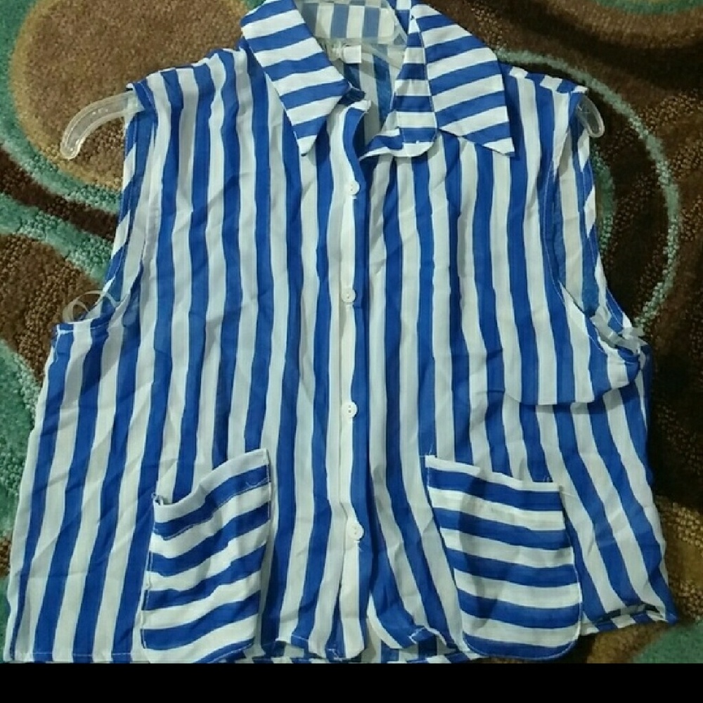 Blue/White crop top
